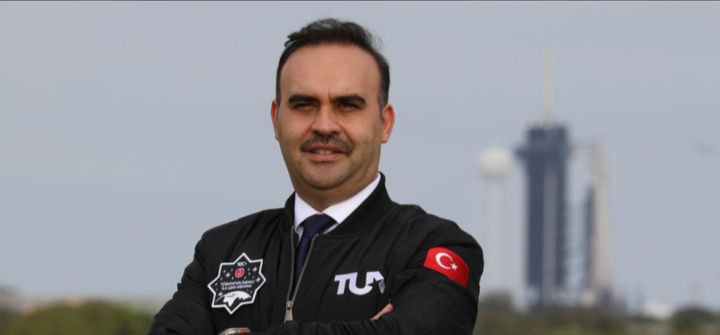 ''Türkiye'nin istikbalini, istiklalini düşünen adımlar atmaya devam edeceğiz''